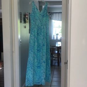 Vineyard vines maxi dress